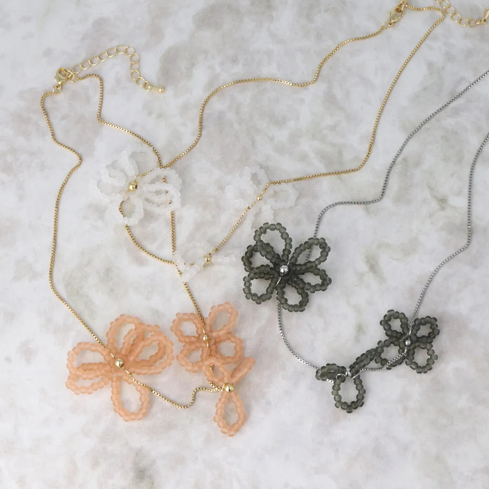 Asymmetric Beaded Flower Necklace