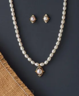 Elegant Real Pearl Necklace Set