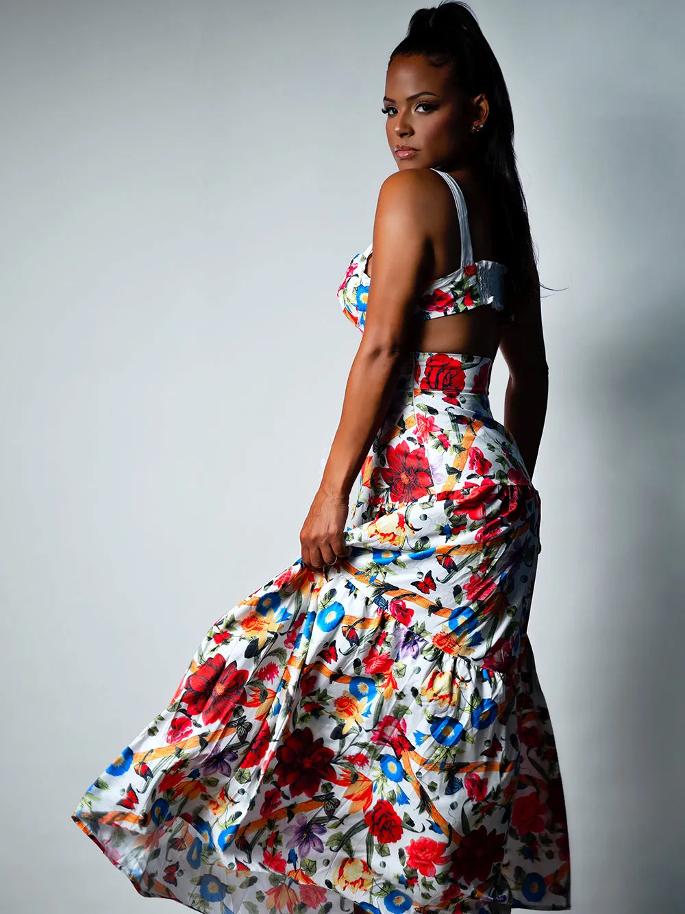 LA REPUBLIQUE Floral Top   Maxi Skirt Matching Set